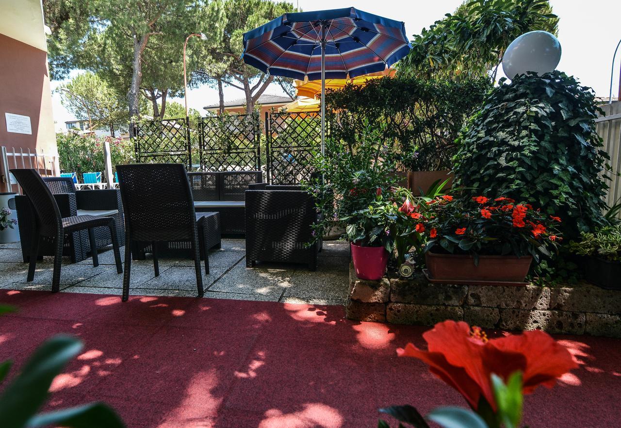 Hotel Zani Червия Экстерьер фото